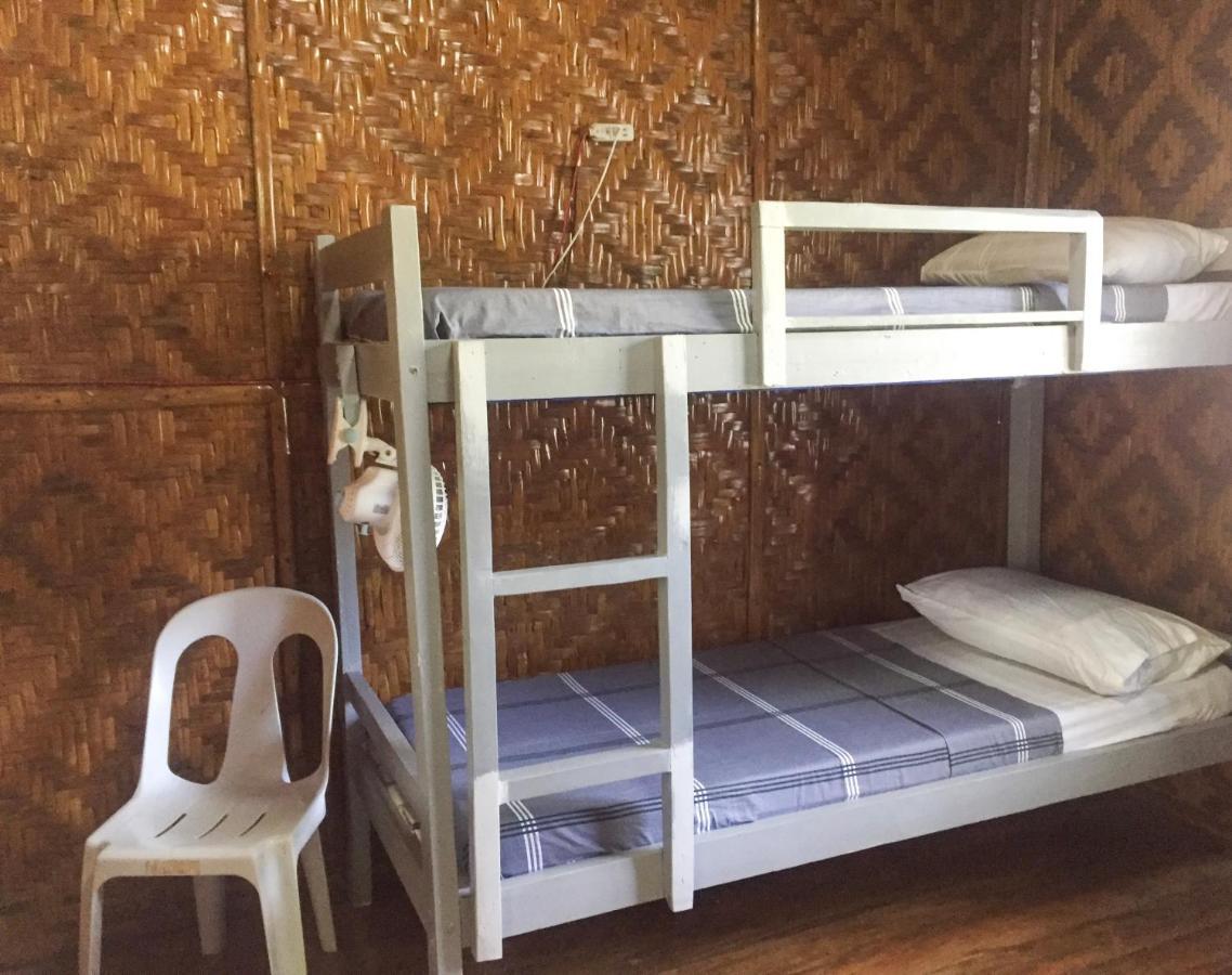 Beach House Resort And Dive Center Mambajao Exterior foto